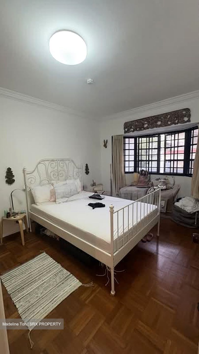 Jalan Lim Tai See (D10), Terrace #559570391